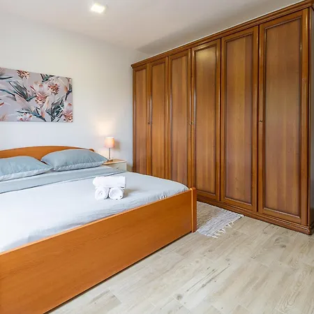 Marko Apartment